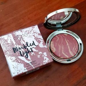 New Ciate MARBLED LIGHT ILLUMINATING BLUSH